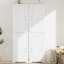 Grande armoire de rangement pour salle de bain, armoire de rangement autoportante avec quatre portes de tailles différentes et tablette réglable, conception à étagère de porte, panneau de fibres à densité moyenne avec finition peinte, blanc