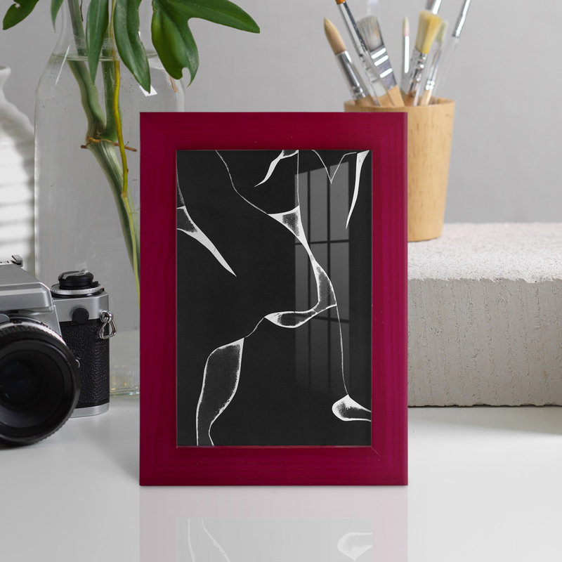 Toile encadrée de qualité supérieure Night Bloom II - prête à être accrochée, Non, Papier encadré rouge, H 6 po x l 4 po