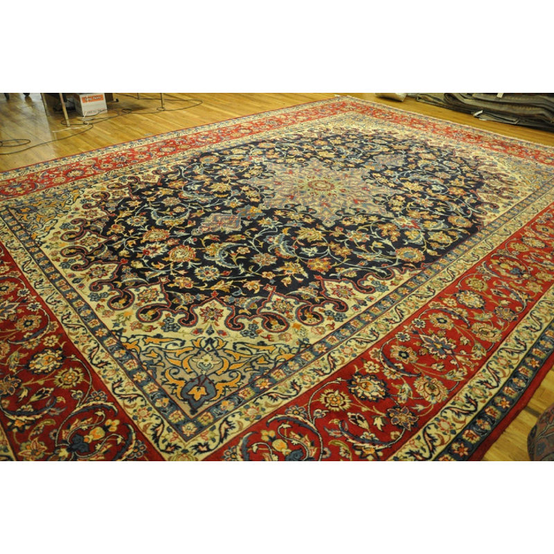 Hand Knotted Wool Oriental Rug