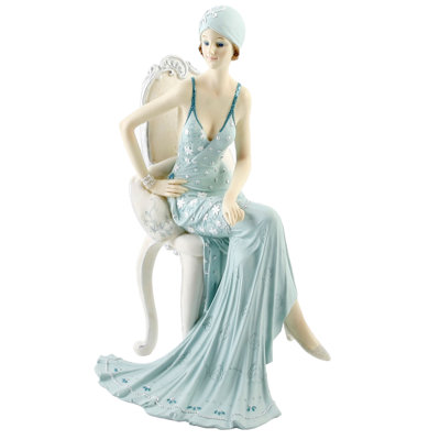 Sayer Resin Figurine / Sculpture Decorative Object