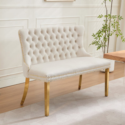 Banc double rembourré en velours avec boutons faits à la main et pieds robustes, idéal pour les espaces de salle à manger modernes Mid-Century