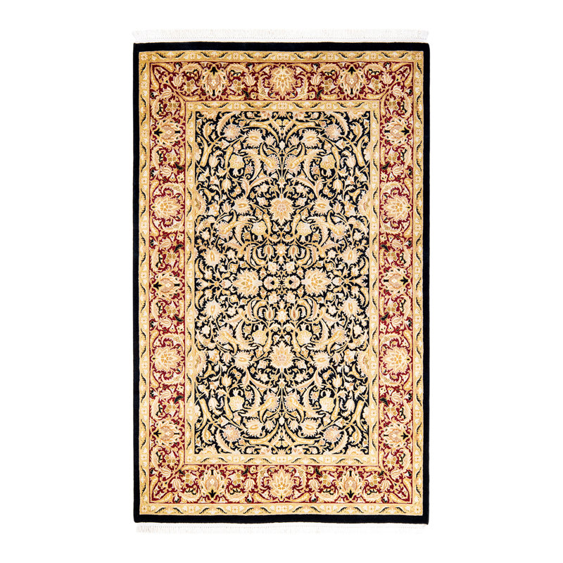 Classic One-of-a-Kind 4' 3" X 6' 5" Hand Knotted Area Rug