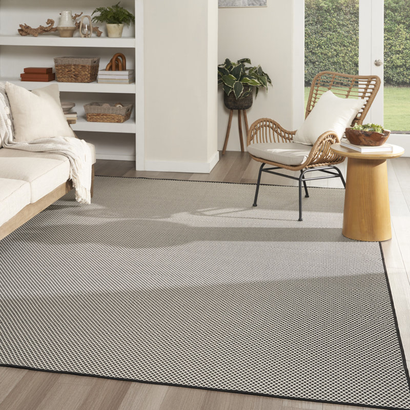 Hartigan Black White Modern Indoor/Outdoor Rug, Rectangle 8' x 10'