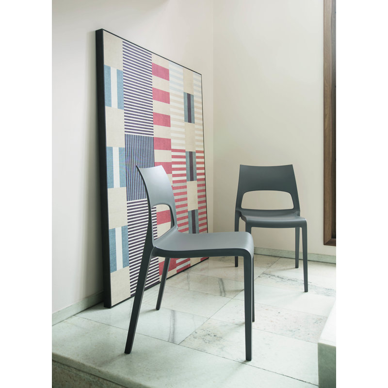 Idole Dining Chair