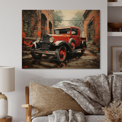 Camionnette rouge rétro Hauler III sur bois