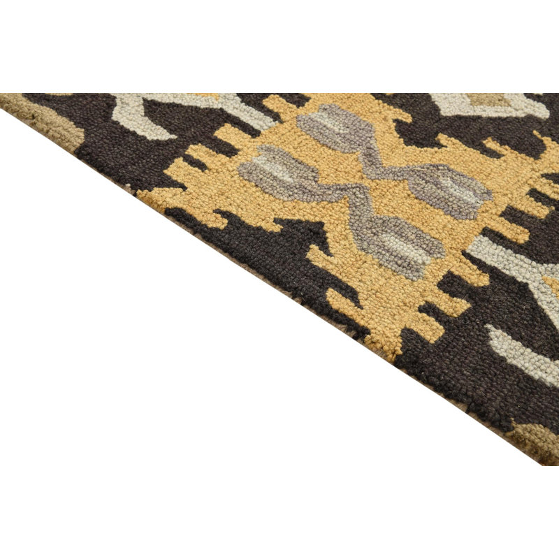 Tapis noir 5 x 8 Pineland