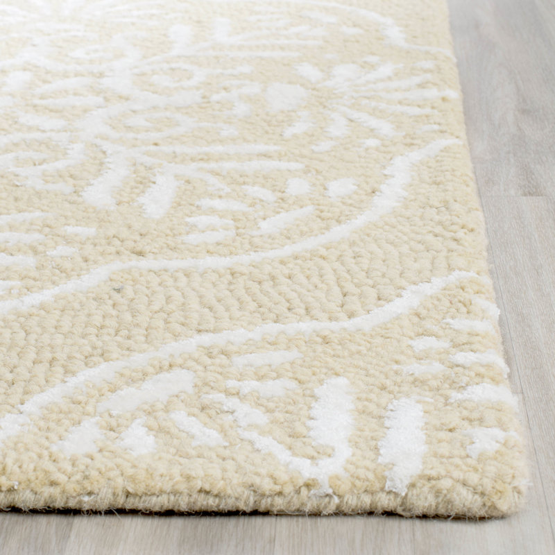 Bella Hand-Tufted Beige & White Wool 5' x 8' Area Rug