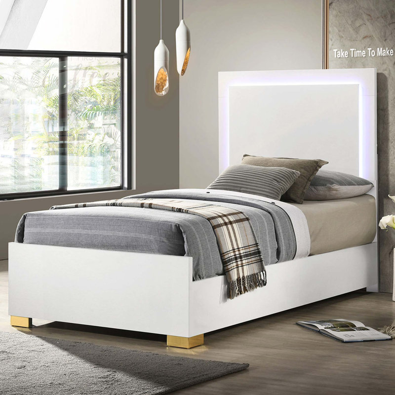 Zaidah Platform Bed, Full, White