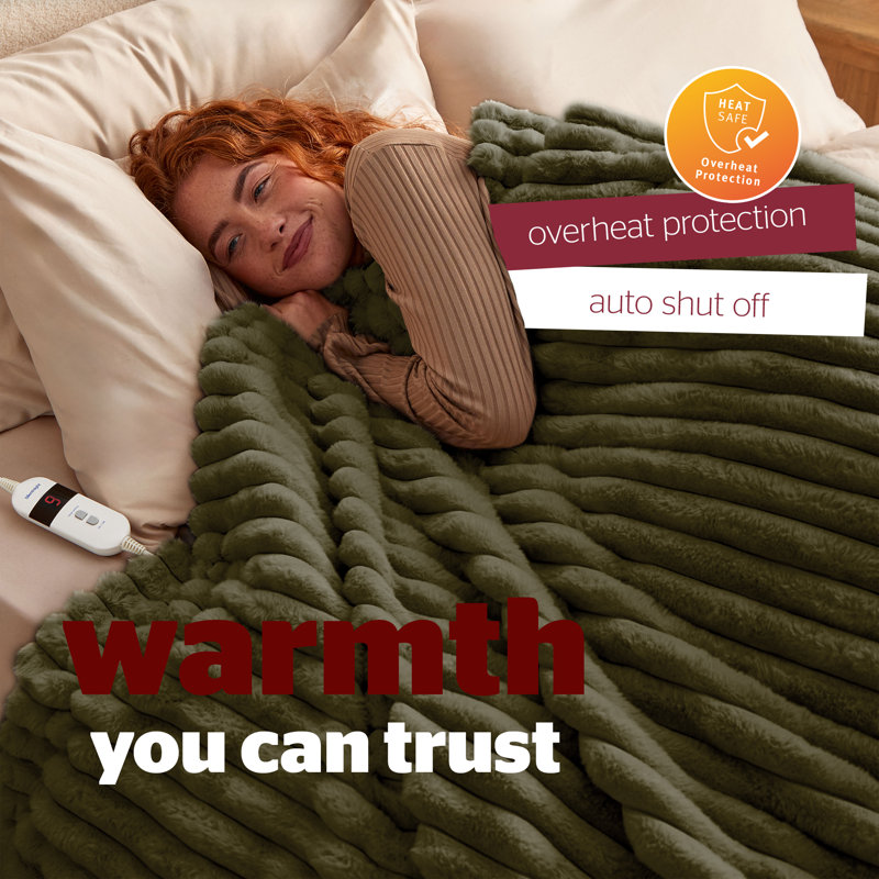 Silentnight Luxury Ribbed Faux Fur Heated Throw, Green
