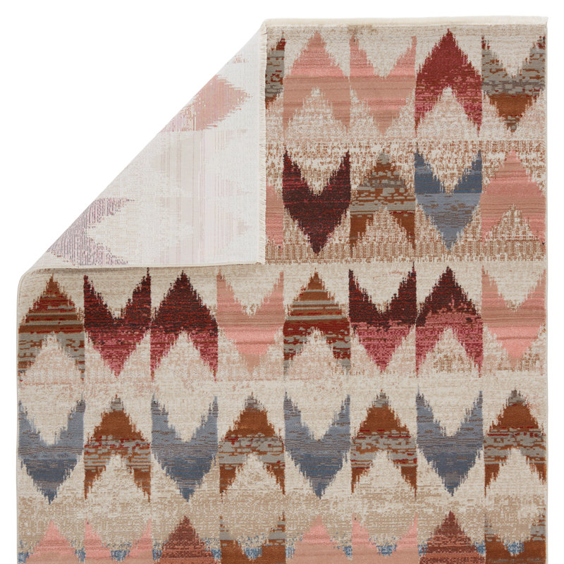Tapis rose à chevrons Sanaa, Rectangle 9 pi 6 po x 12 pi 7 po