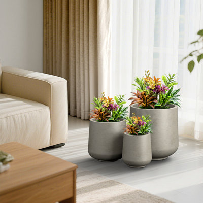 Tali 17" Pot Planter