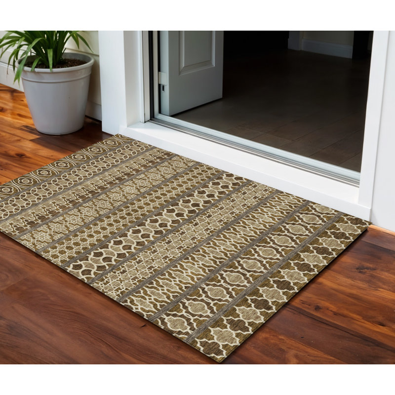 3' X 5' Brown And Taupe Quatrefoil Washable Indoor Outdoor Area Rug