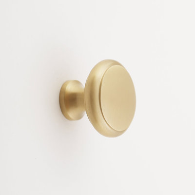 Madelyn Carter Elizabeth Solid Brass Cabinet Knob