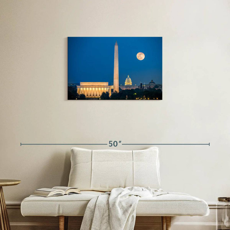 Sireci DC, 20" H x 30" W