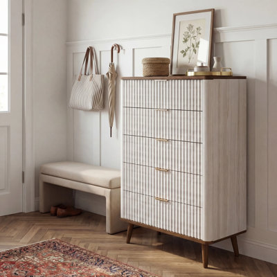  Commode cannelée Mid-Century à 5 tiroirs - blanc et noyer bicolore, l 31,5 po x P 15,7 po x H 45,3 po