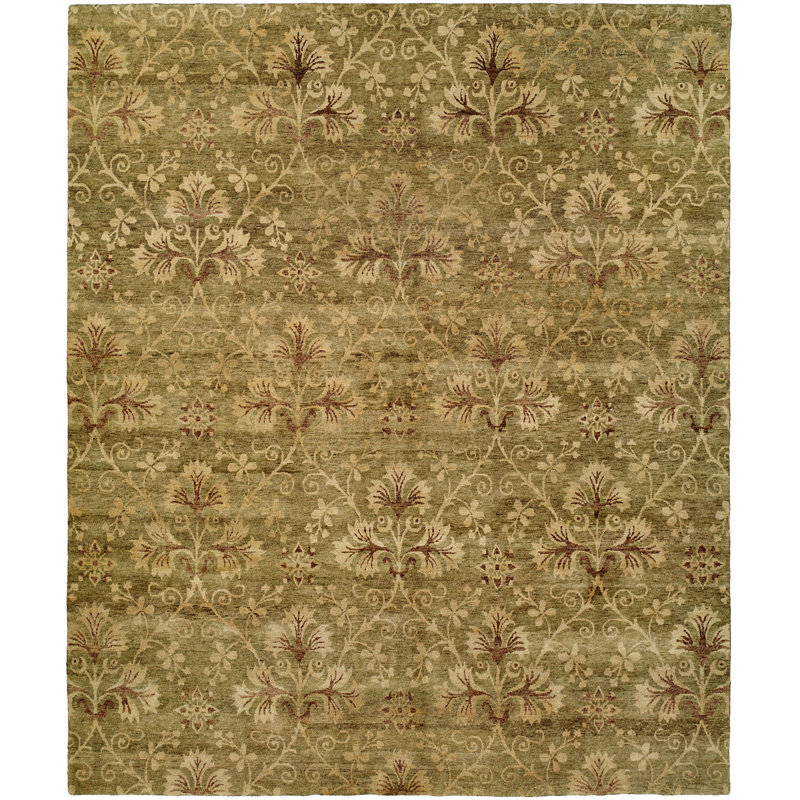 Wool Floral Area Rug in Green, 4' x 6'