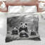 Édredon Panda Family In Water-126400636