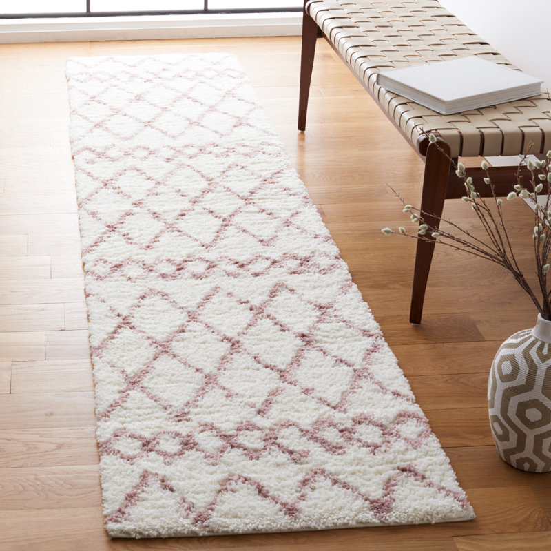 Tapis géométrique ivoire / rose clair Allandy, Tapis de couloir 2 pi 2 po x 9 pi