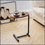 Table d'appoint 2 pièces en forme de C brune, spacieuse et élégante pour les petits salons et les chambres-123985634-123985636-123985639