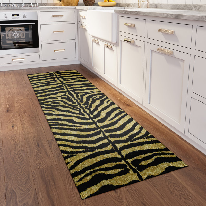 Tapis doré à motif animalier, Tapis de couloir 2 pi 3 po x 7 pi 6 po