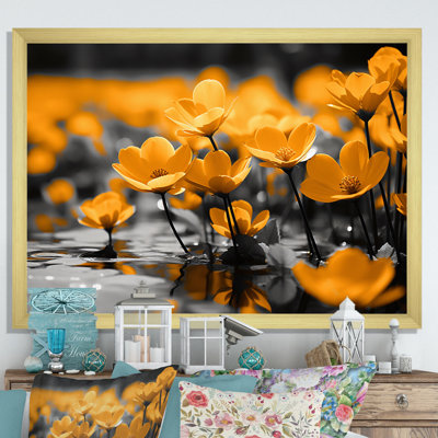 «Yellow Yellow Buttercups Golden Sunlight I», reproduction sur toile