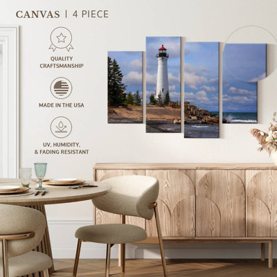 Scenic crisp point lighthouse Aletra