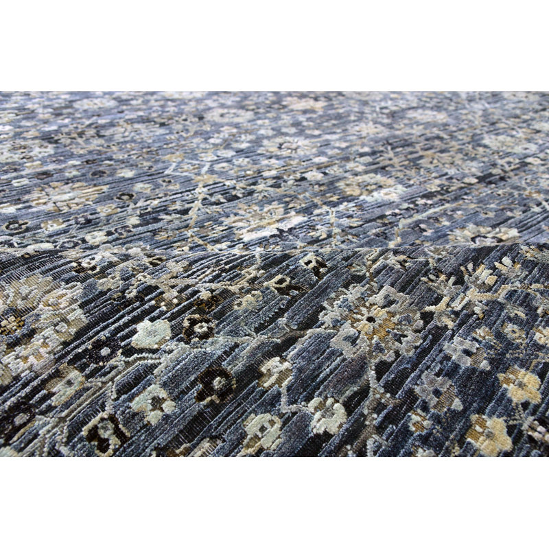 Oriental Area Rug, Rectangle 5' x 8'