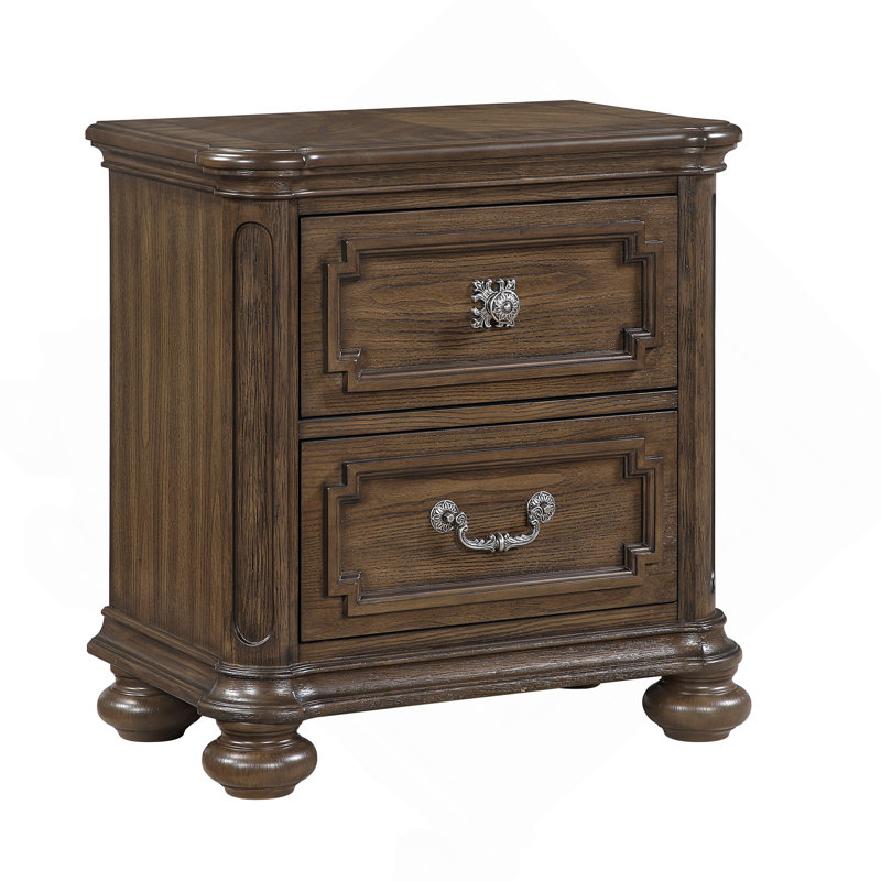 Table de chevet élégante à finition brune avec 2 tiroirs et poignées antiques
