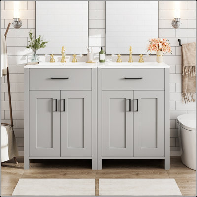 Meuble-lavabo moderne de 48 pouces avec lavabo en céramique, portes à fermeture en douceur, tiroir rabattable, tablettes de porte à double couche, solution de rangement élégante
