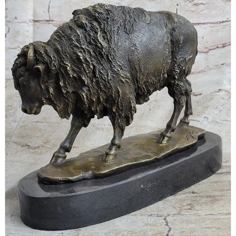 Figurine Isidoros signée Barye Buffalo
