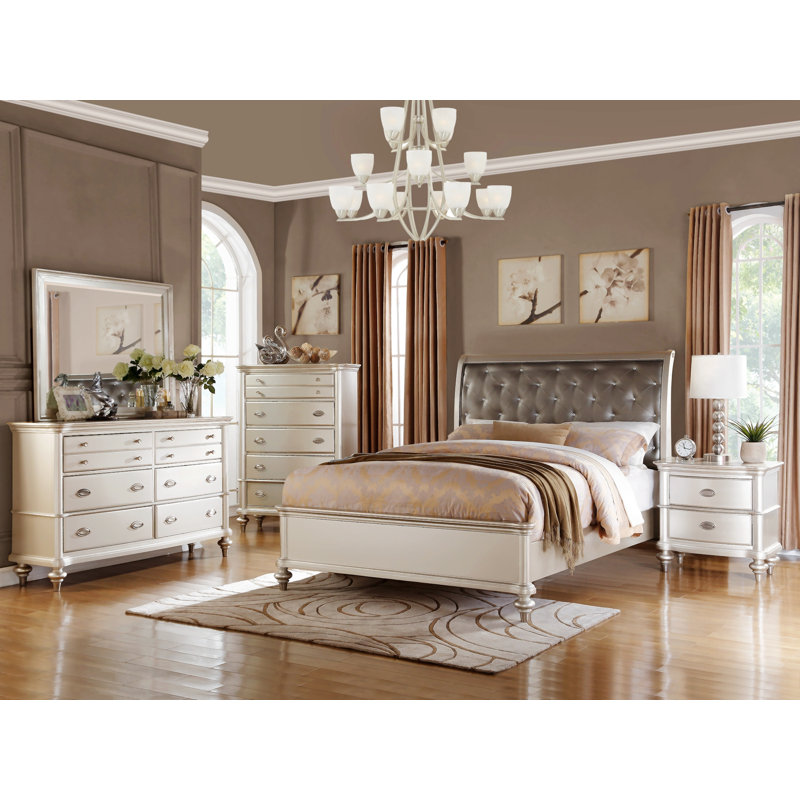28'' W Nightstand