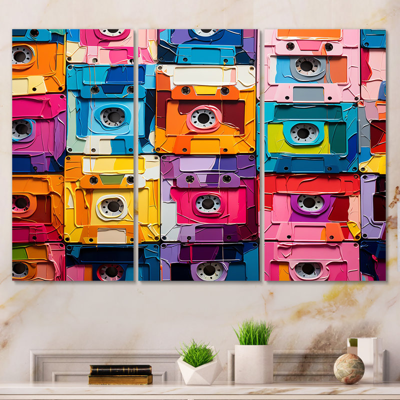 Pop Art Cassette Tapes Melodic Flow - Cassette Tapes Wall Art, Toile tendue, H 28 po x l 36 po x P 1 po