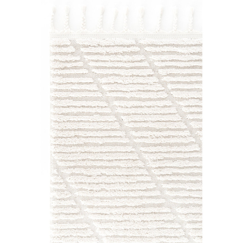 Nalley Geometric Machine Made Indoor / Outdoor Area Rug, Rectangle 5'3" x 9'10"