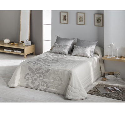 Harlee Cotton Blend, Polyester Floral Bedspread
