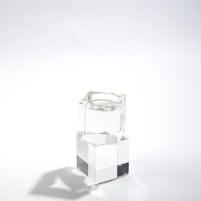 Escalier Pillar C/H, 8' H x 5.5" W x 5.5" D
