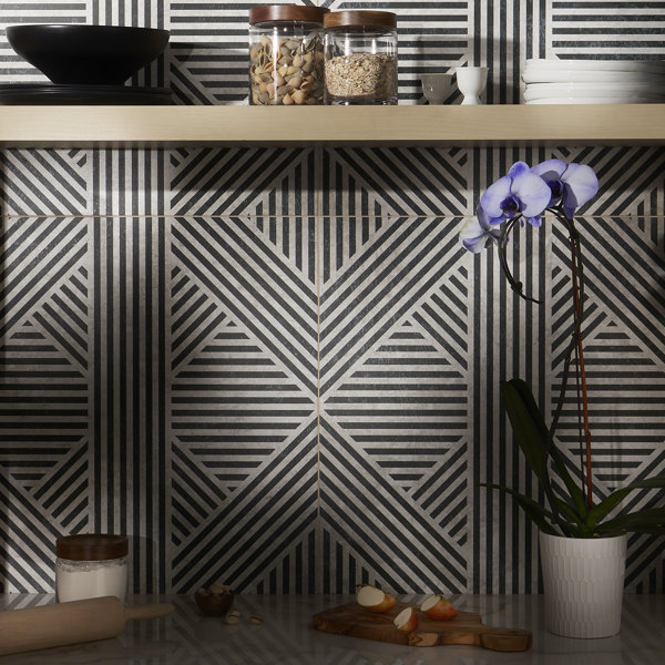 67+ Stunning Black White Wood Kitchen Decor Ideas  Kitchen tiles design,  Home decor kitchen, Kitchen design small