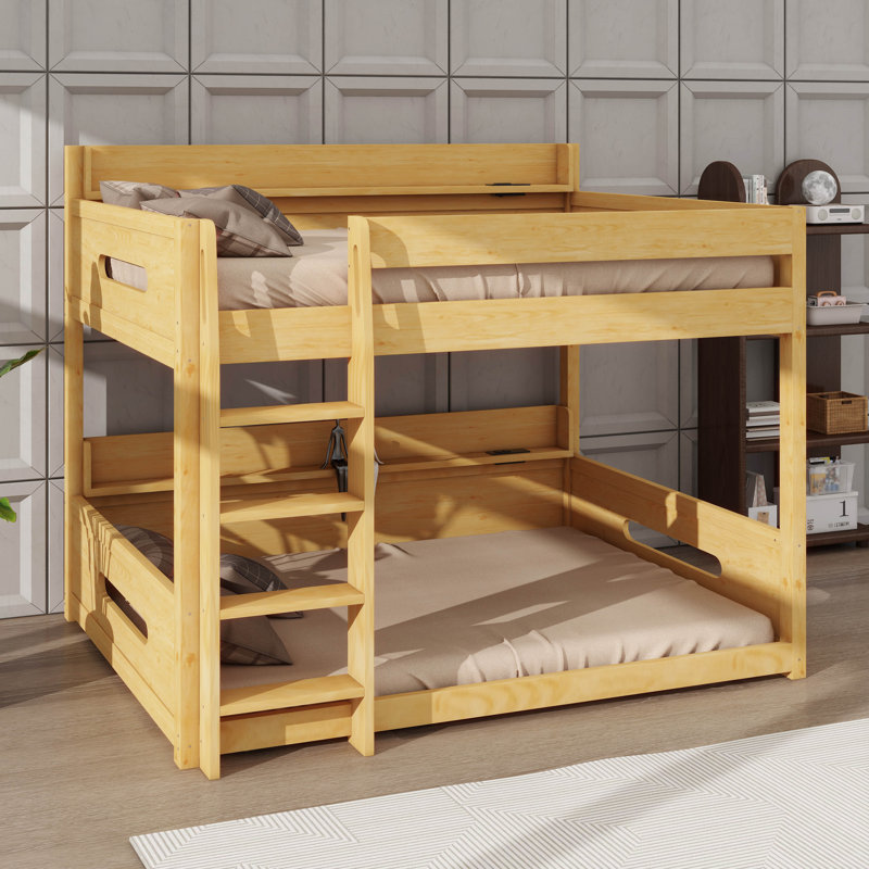 Lit superposé grand sur grand avec tablettes de rangement et ports de charge USB, Bois