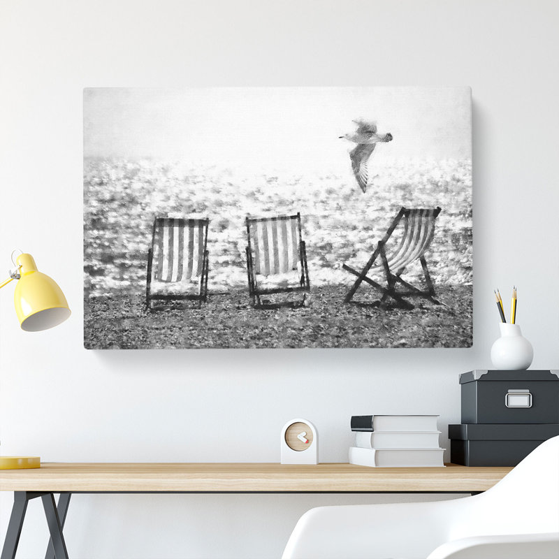Seagull Flying Over Brighton Beach Painting - Wrapped Canvas, 60cm H x 91cm W x 4cm D