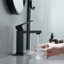 Robinet de salle de bain à un trou avec drain-97673133