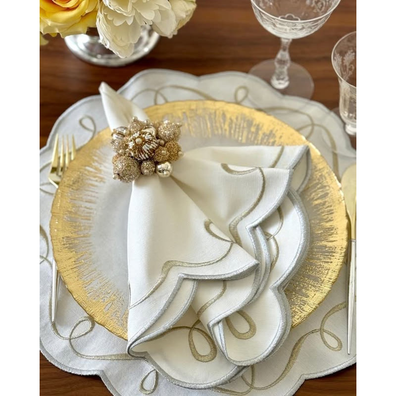 Ribbon Twirl Cotton Blend Scalloped Napkins, Gold/Silver