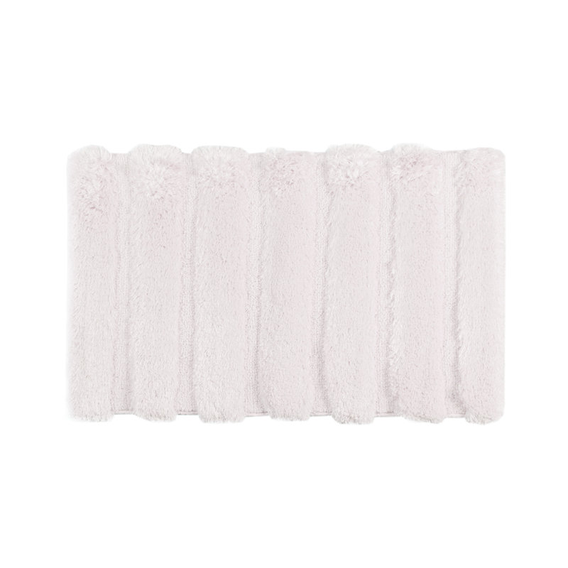 Blush Tufted Pearl Channel Bath Rug 24"