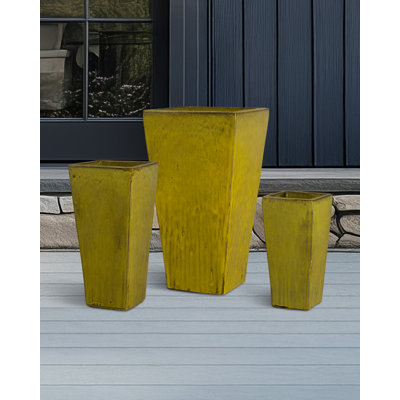 PLATEAUX CARRÉS CRISCO TALL, BULLE 19,5; 25; H 31,5 po