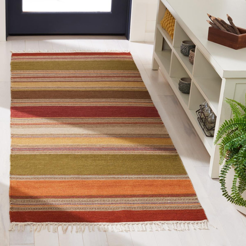 Pueblo Handwoven Wool Red/Beige Rug