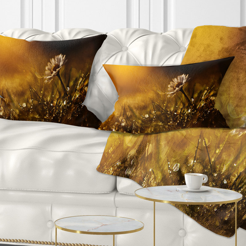 Coussin décoratif rétro à fleurs sauvages au coucher du soleil
