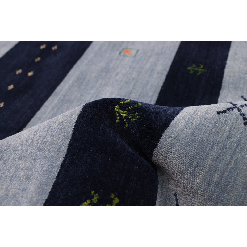 Tapis bleu marine Kashkuli Gabbeh 6 pi 8 po x 9 pi 9 po