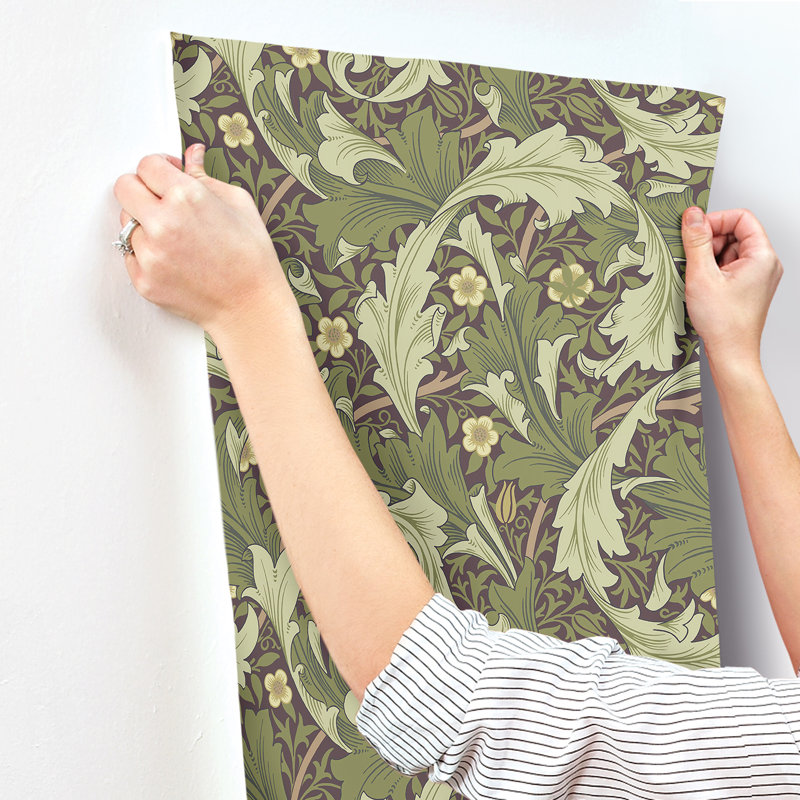 Cray Floral Wallpaper Roll, Plum