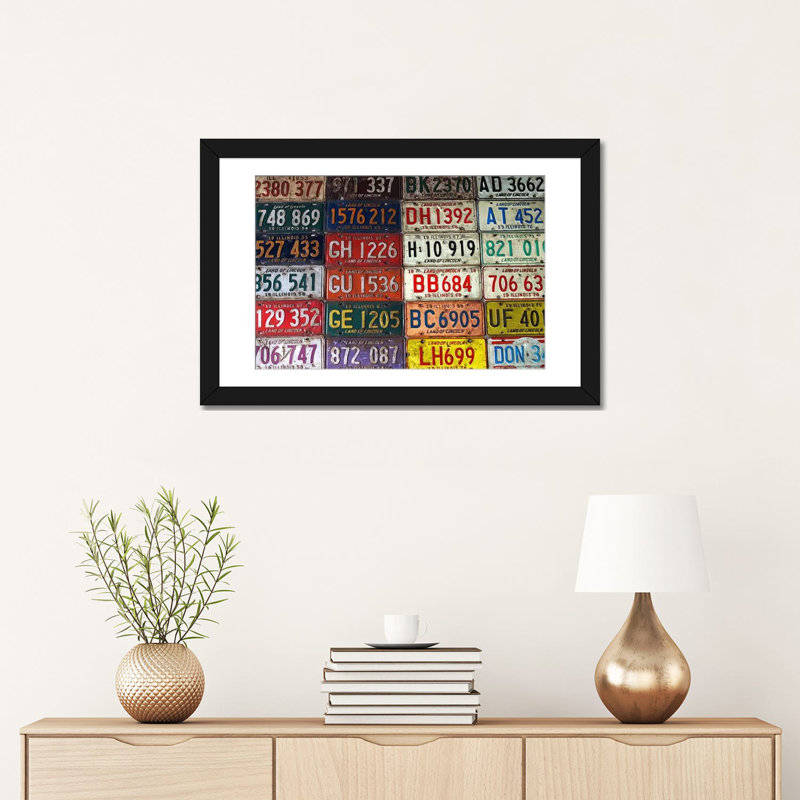Plaques de licence de l'État - Art textuel sur toile tendue, H 16 po x l 24 po x P 1 po, Papier beaux-arts encadré noir