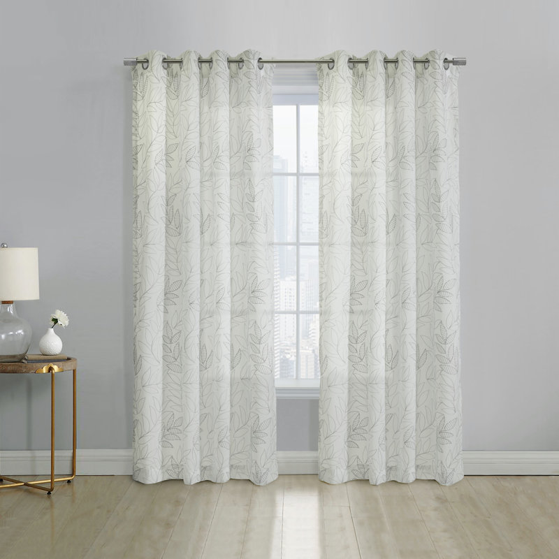 Panneau de rideau diaphane avec œillets Tammitha, L 52 po x L 95 po, Gris