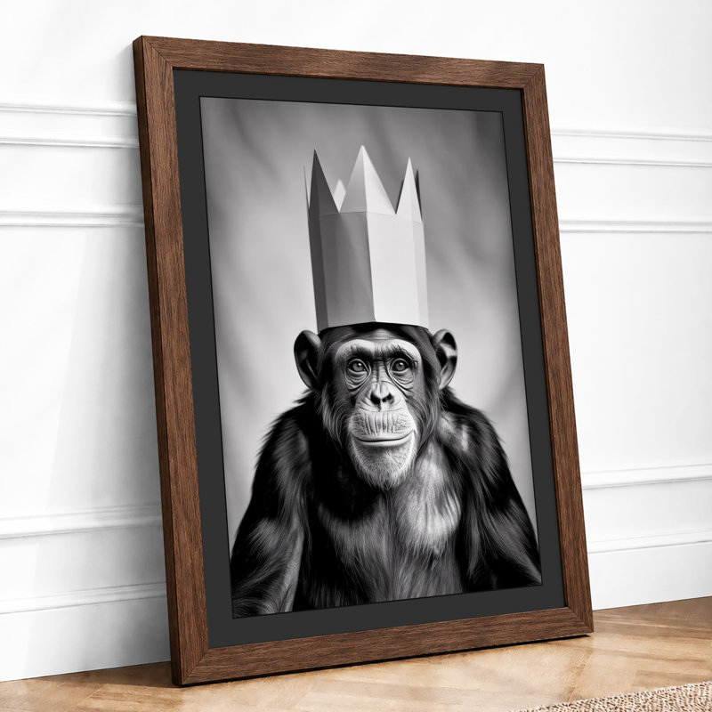 Crowned Dignitary Modern - Framed Print, A1 - 84.1 x 59.4 cm, Walnut