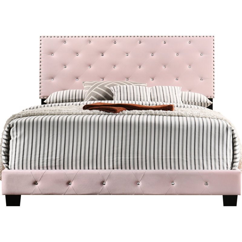 Lit double rose avec une touche transitionnelle, un revêtement et un noyau en mousse pour un design rose durable